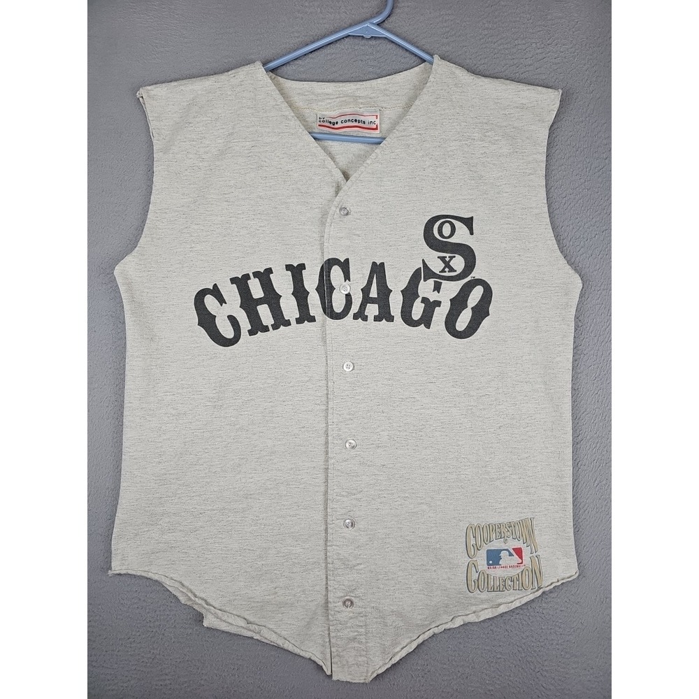 Vintage MLB Chicago White Sox Cooperstown Collection Jersey Large Gray Made USA
